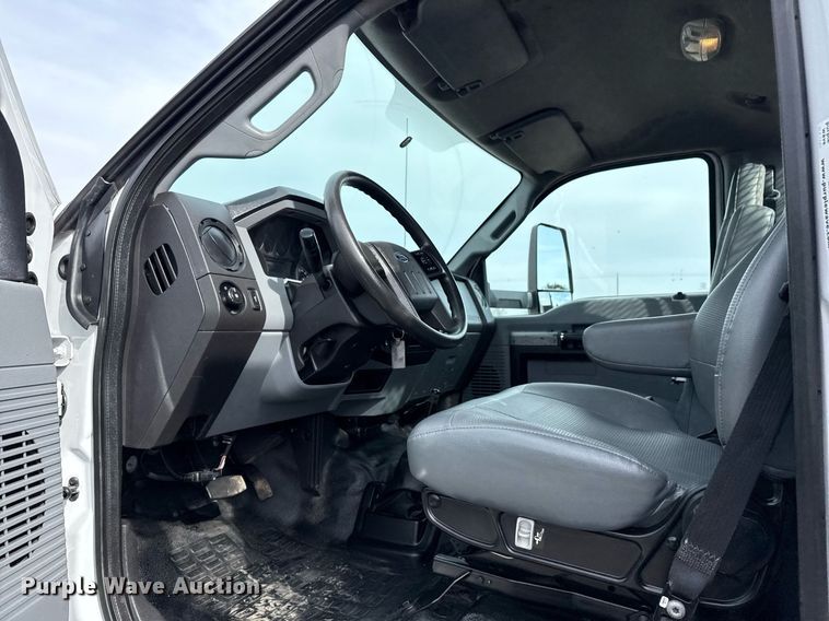 image for item EG5680 2017 Ford F750 Super Duty flatbed truck