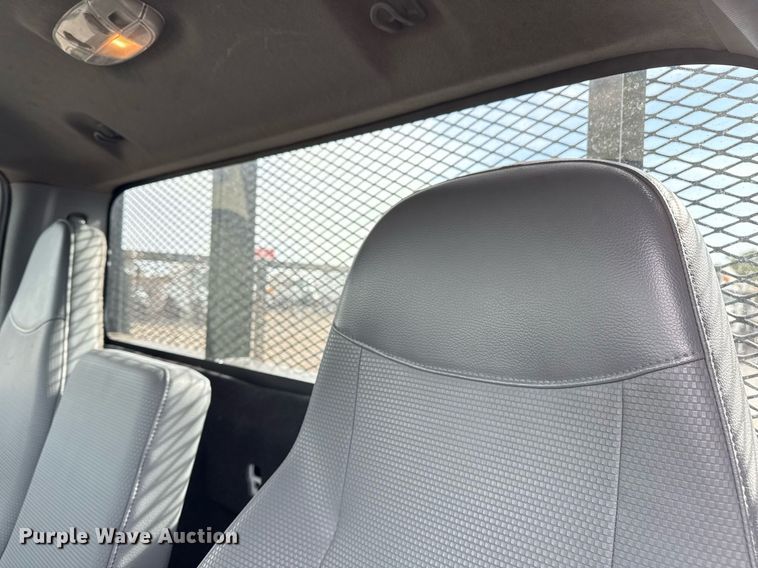 image for item EG5680 2017 Ford F750 Super Duty flatbed truck