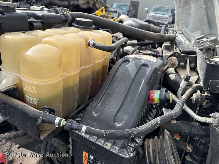 image for item EG5680 2017 Ford F750 Super Duty flatbed truck