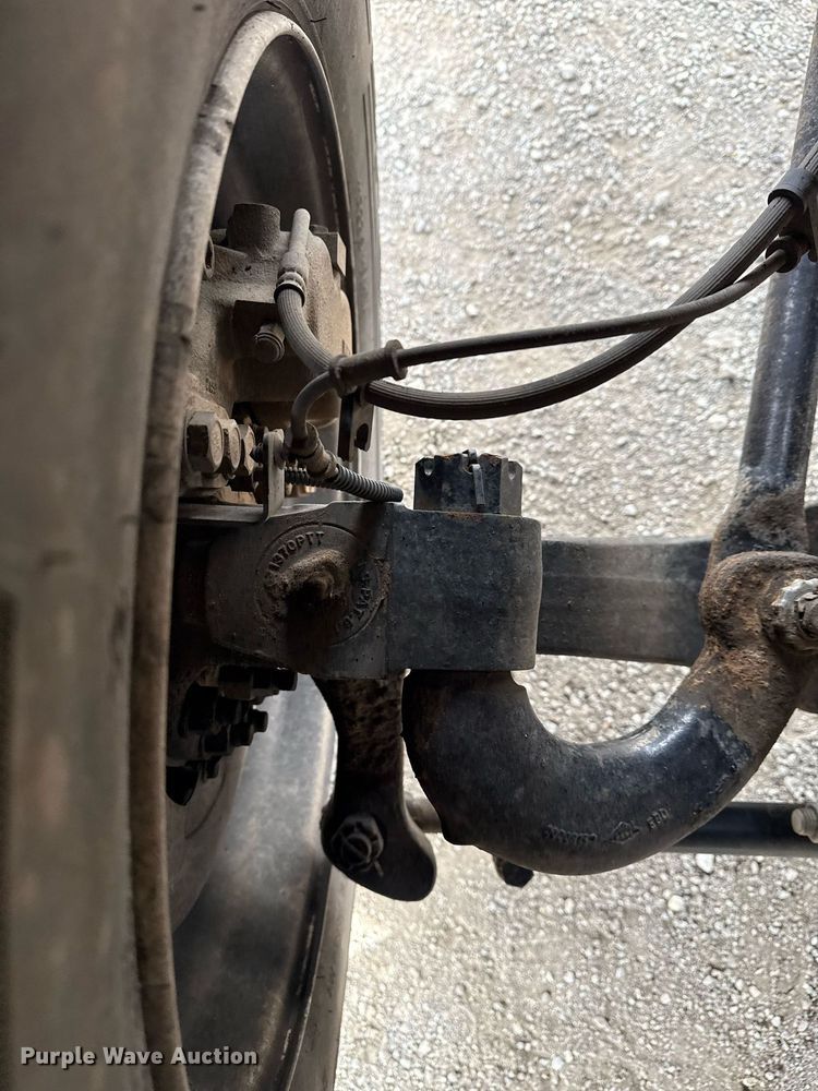 image for item EG5680 2017 Ford F750 Super Duty flatbed truck