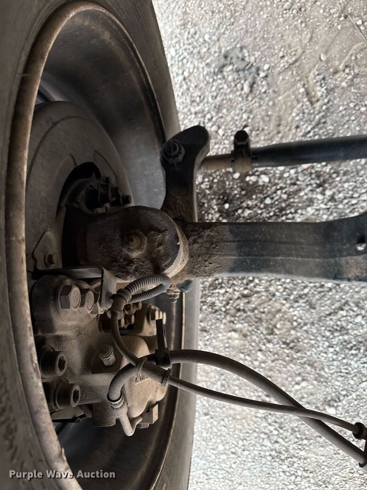 image for item EG5680 2017 Ford F750 Super Duty flatbed truck