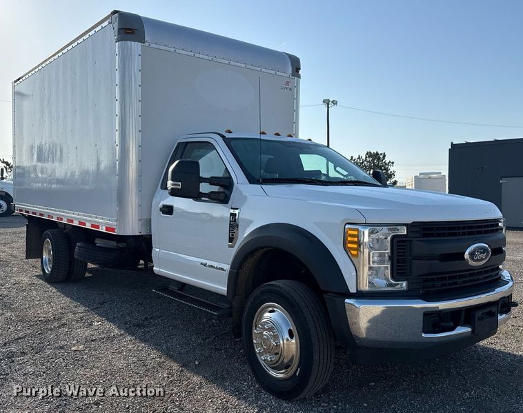 image for item EG5730 2017 Ford F550 Super Duty box truck