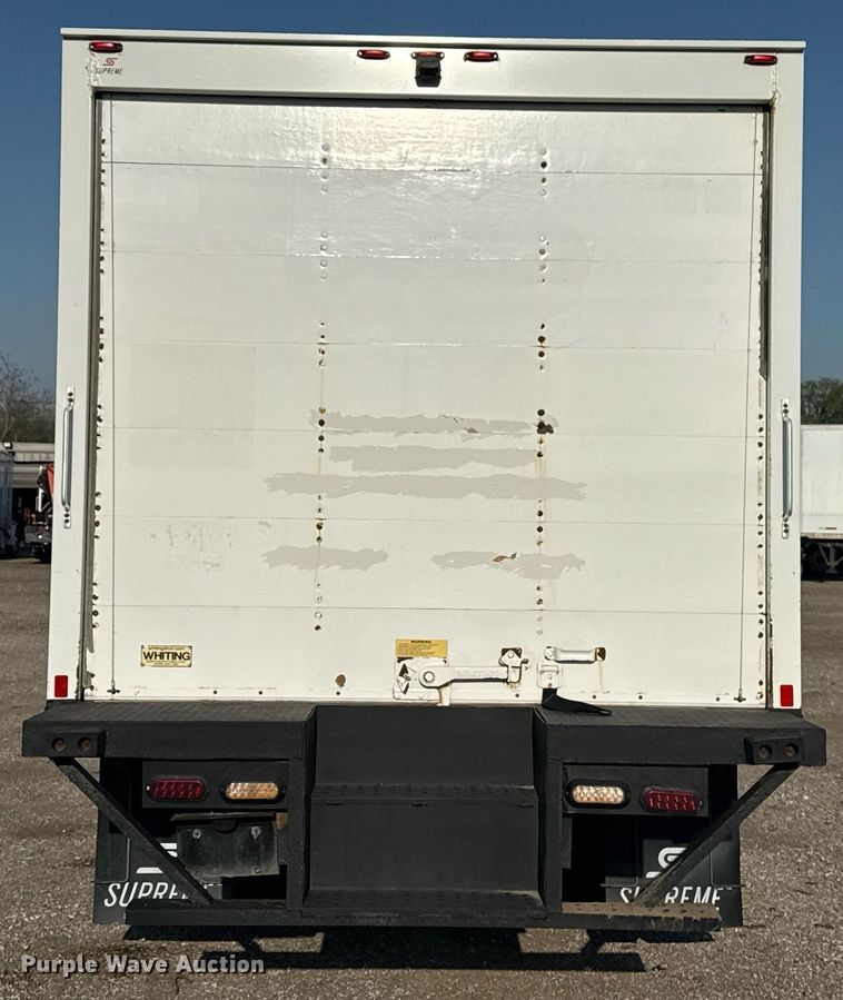 image for item EG5730 2017 Ford F550 Super Duty box truck