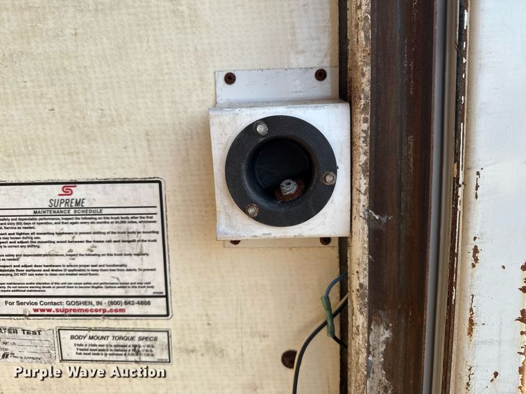 image for item EG5730 2017 Ford F550 Super Duty box truck