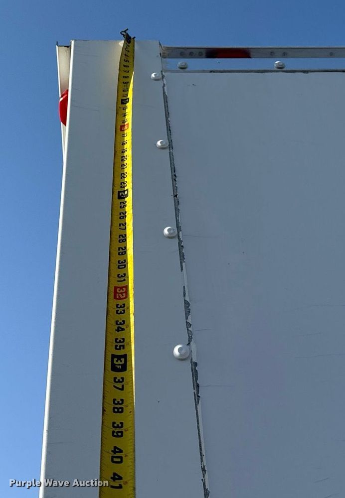 image for item EG5730 2017 Ford F550 Super Duty box truck