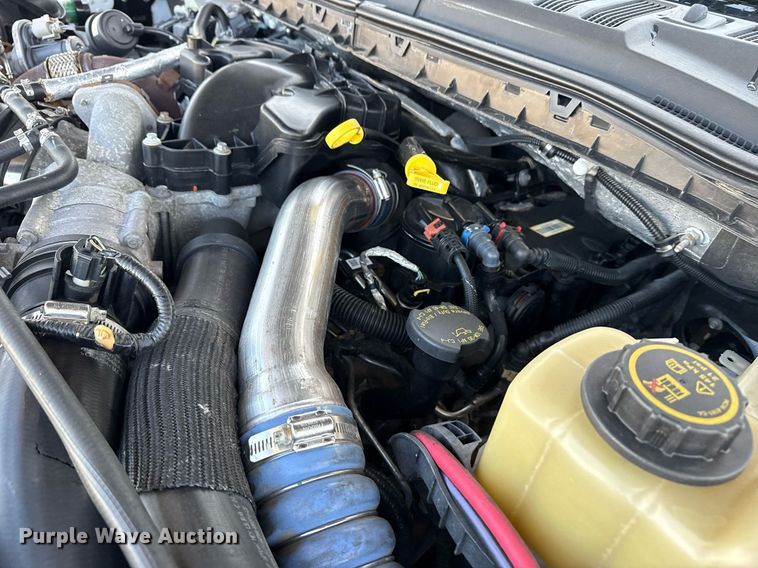 image for item EG5730 2017 Ford F550 Super Duty box truck