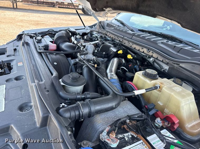 image for item EG5730 2017 Ford F550 Super Duty box truck