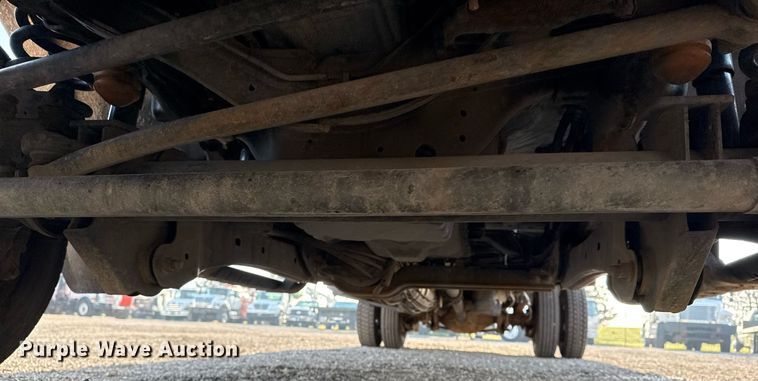 image for item EG5730 2017 Ford F550 Super Duty box truck