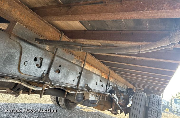 image for item EG5730 2017 Ford F550 Super Duty box truck