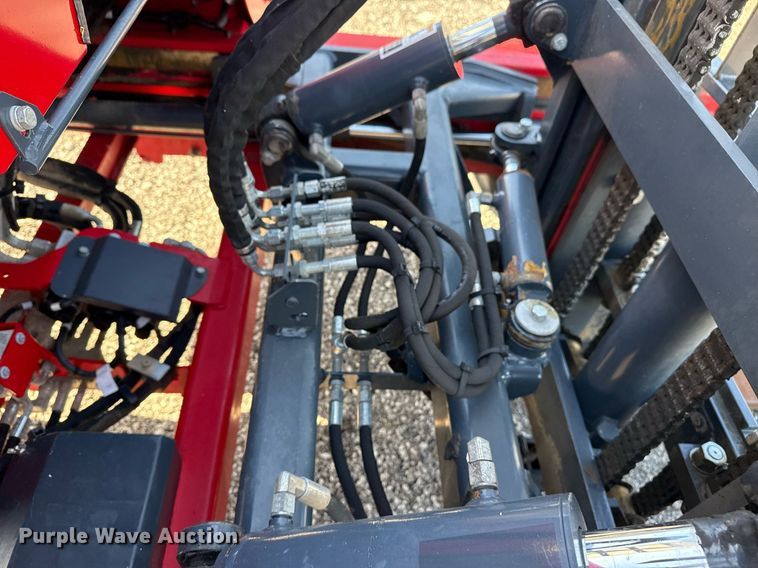 image for item EG5732 2015 Moffett M8 70.3 forklift