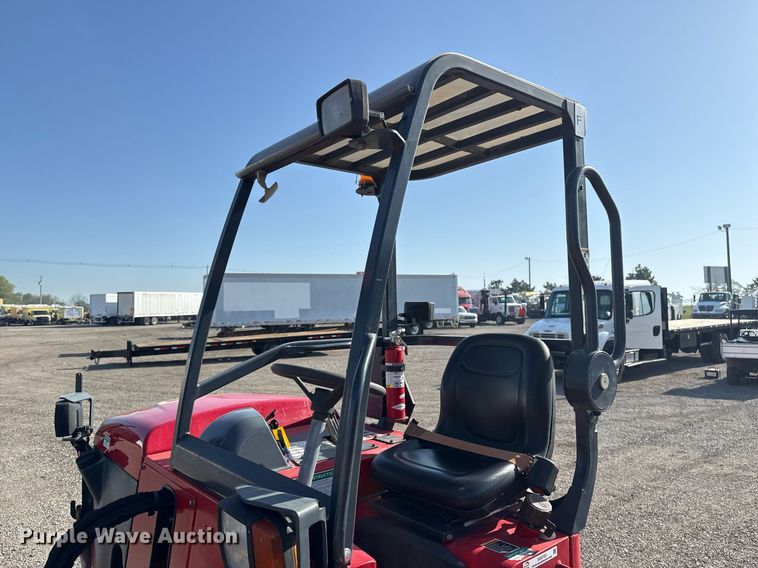 image for item EG5732 2015 Moffett M8 70.3 forklift