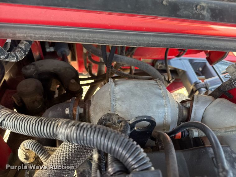 image for item EG5732 2015 Moffett M8 70.3 forklift