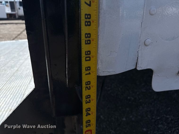 image for item EG5739 2008 Freightliner MT45 delivery truck