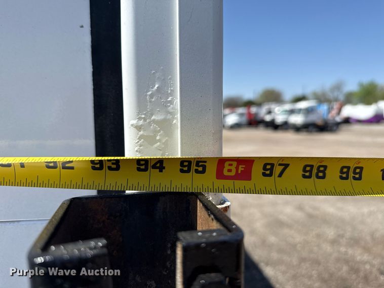 image for item EG5739 2008 Freightliner MT45 delivery truck