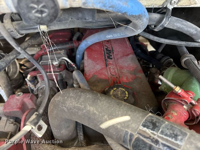 image for item EG5739 2008 Freightliner MT45 delivery truck