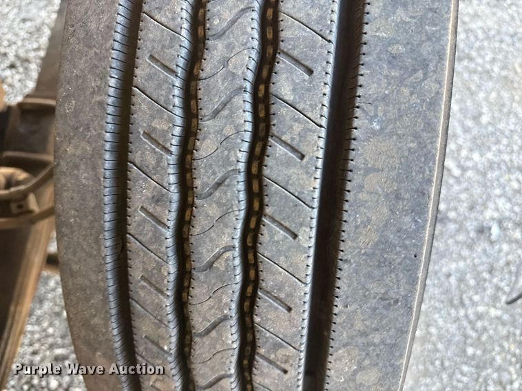 image for item EG5739 2008 Freightliner MT45 delivery truck