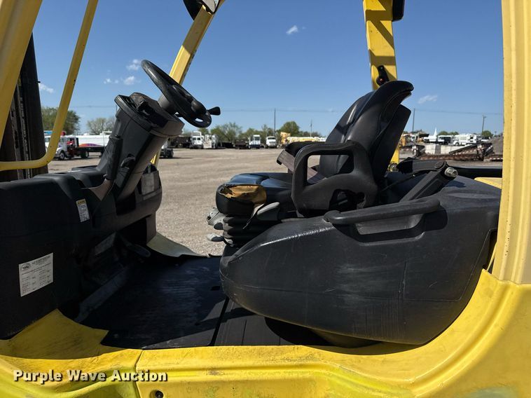 image for item EG5744 2016 Hyster H155FT forklift