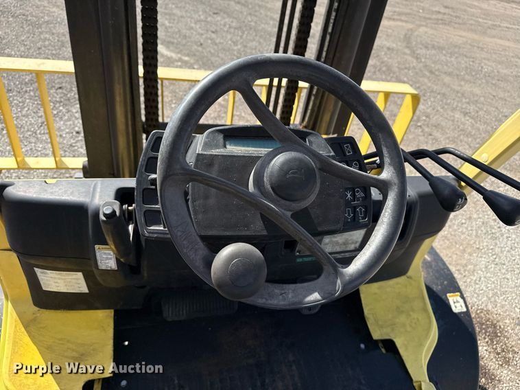 image for item EG5744 2016 Hyster H155FT forklift