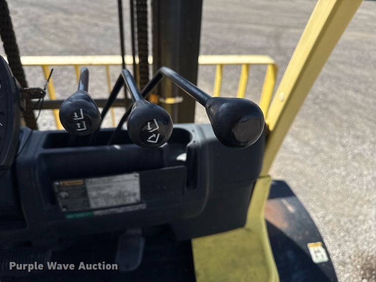 image for item EG5744 2016 Hyster H155FT forklift