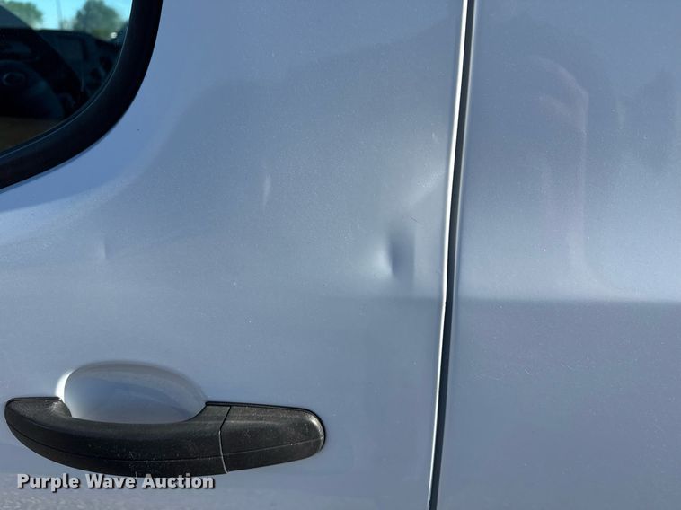 image for item EG5748 2020 Ford Transit 250 van