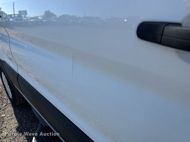 image for item EG5748 2020 Ford Transit 250 van