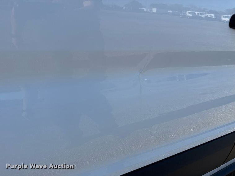 image for item EG5748 2020 Ford Transit 250 van