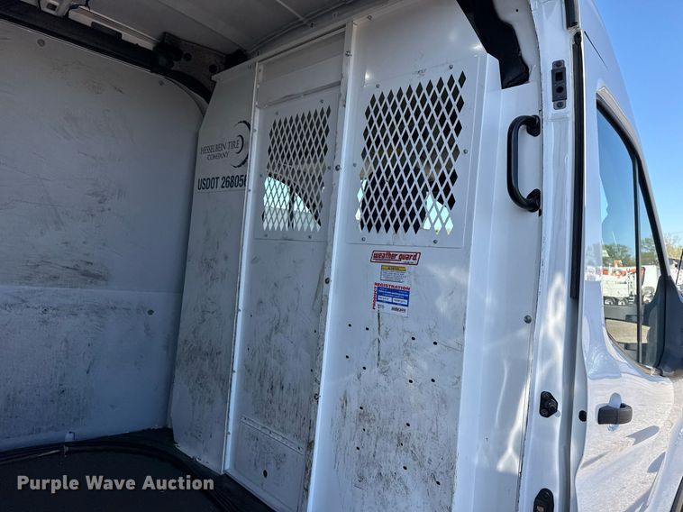 image for item EG5748 2020 Ford Transit 250 van