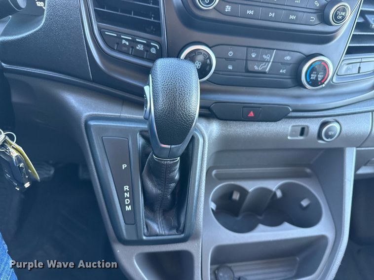 image for item EG5748 2020 Ford Transit 250 van