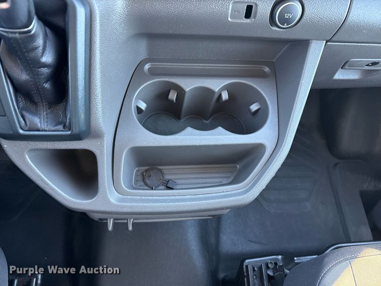 image for item EG5748 2020 Ford Transit 250 van