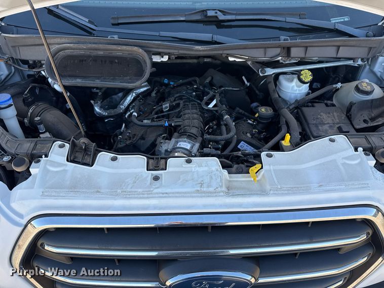 image for item EG5748 2020 Ford Transit 250 van