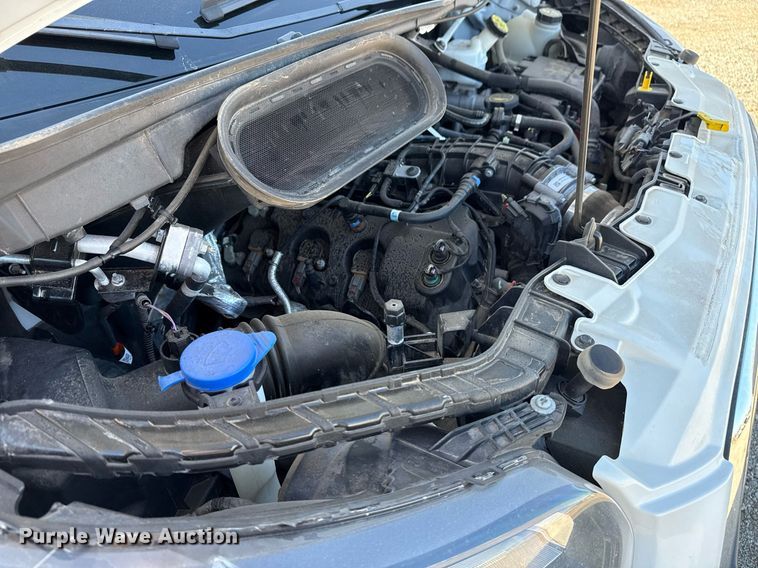 image for item EG5748 2020 Ford Transit 250 van