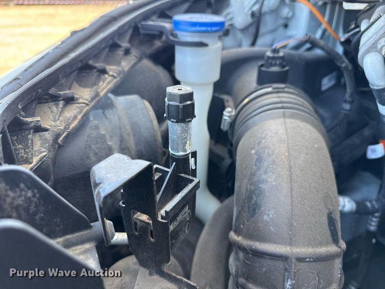 image for item EG5748 2020 Ford Transit 250 van