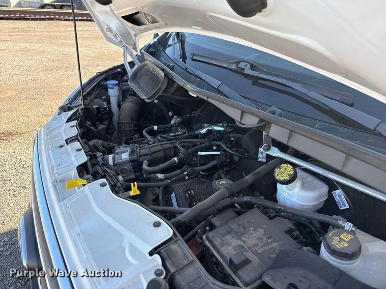 image for item EG5748 2020 Ford Transit 250 van