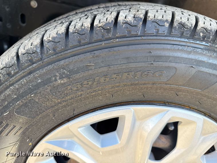 image for item EG5748 2020 Ford Transit 250 van