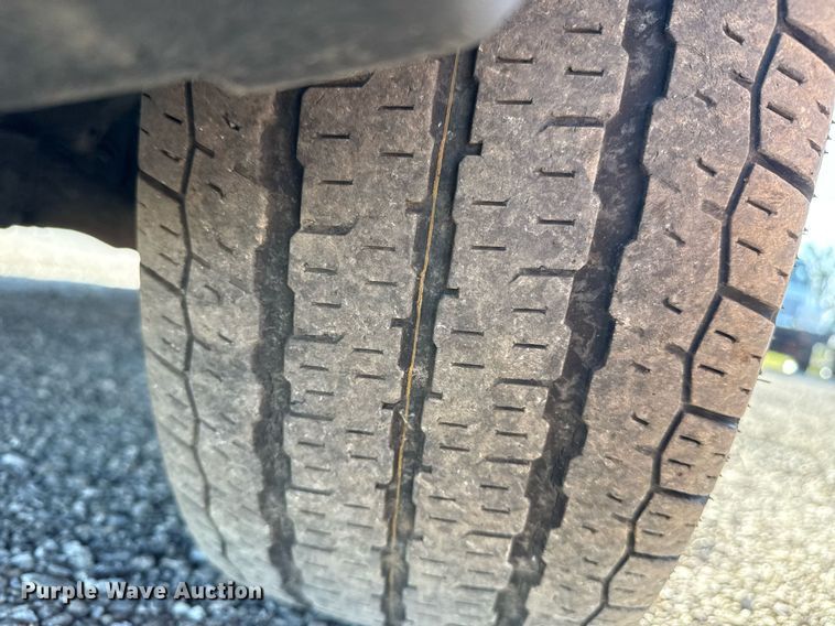 image for item EG5748 2020 Ford Transit 250 van