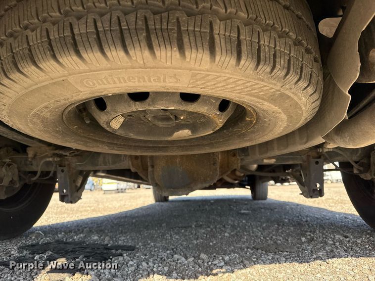 image for item EG5748 2020 Ford Transit 250 van