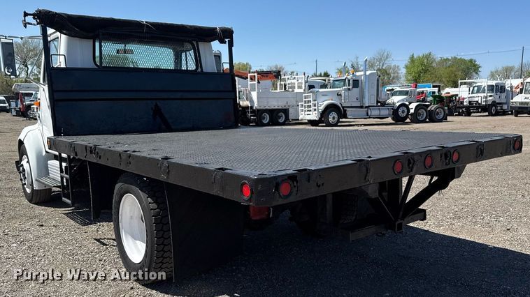 image for item EG5758 1998 International 4700 dump flatbed truck