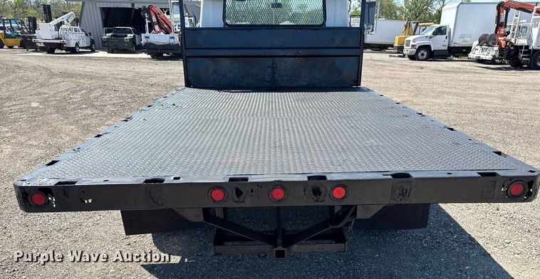 image for item EG5758 1998 International 4700 dump flatbed truck