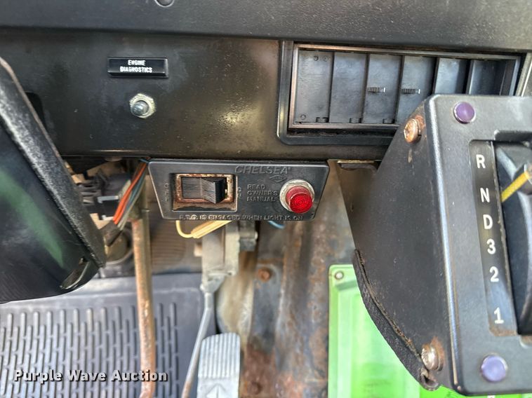 image for item EG5758 1998 International 4700 dump flatbed truck