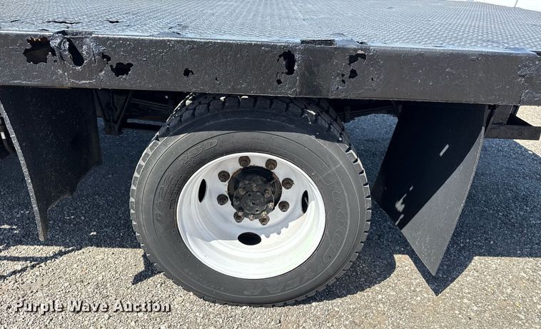 image for item EG5758 1998 International 4700 dump flatbed truck