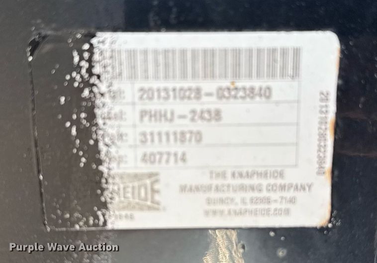 image for item EG5760 2014 Peterbilt 337 flatbed truck