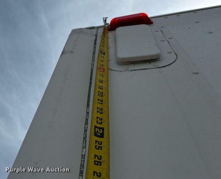 image for item EG5770 1999 Freightliner MT45 delivery truck