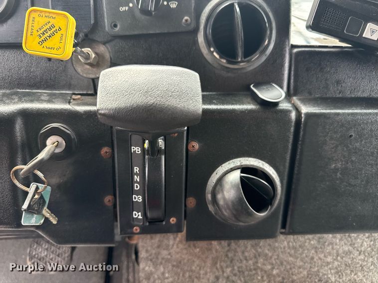 image for item EG5770 1999 Freightliner MT45 delivery truck