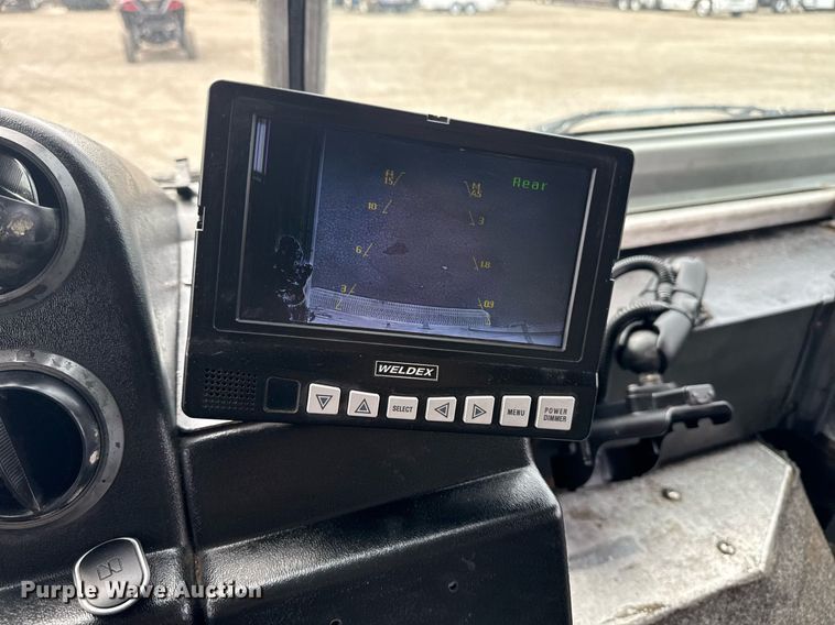 image for item EG5770 1999 Freightliner MT45 delivery truck