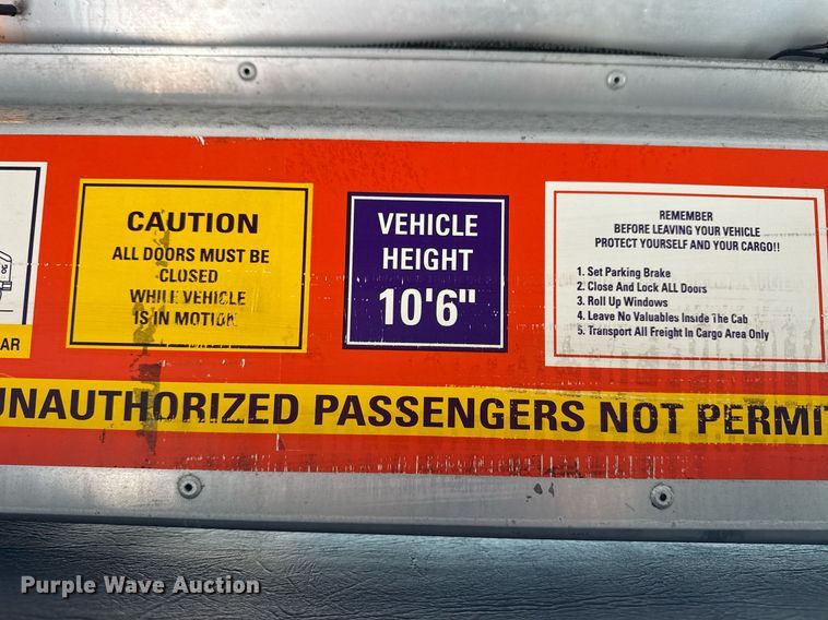 image for item EG5770 1999 Freightliner MT45 delivery truck