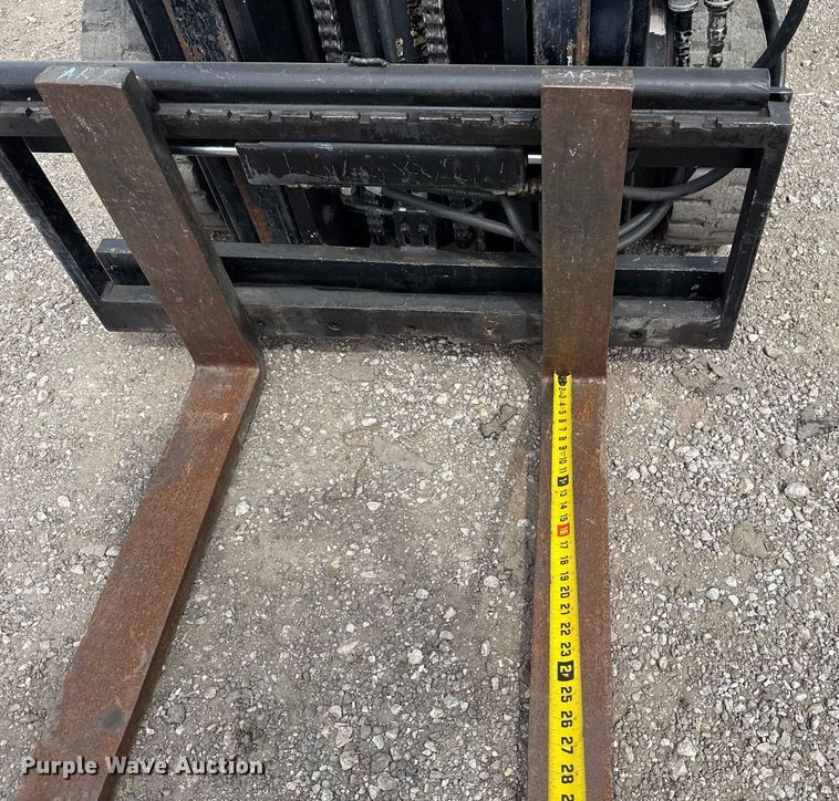 image for item EG5771 Halla LF25C forklift