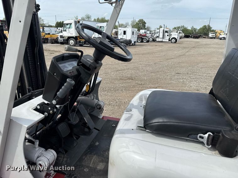 image for item EG5771 Halla LF25C forklift