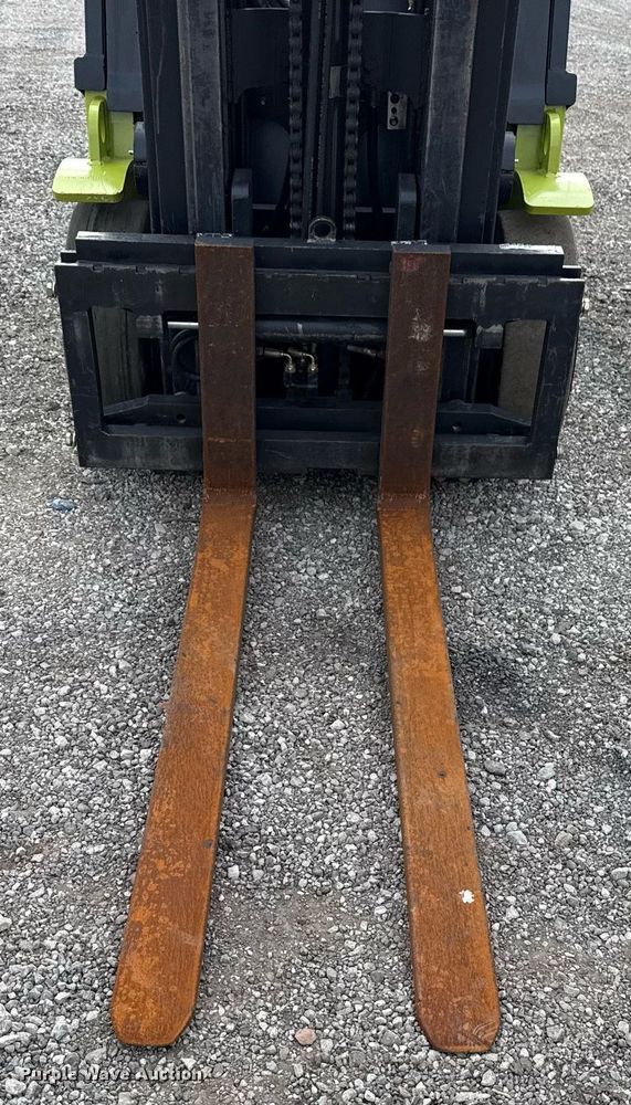 image for item EG5778 2008 Clark C25CL forklift