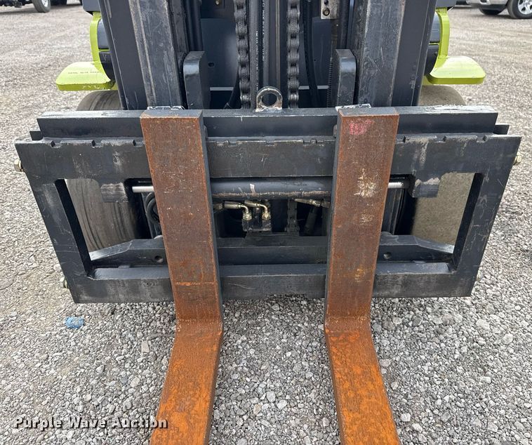 image for item EG5778 2008 Clark C25CL forklift