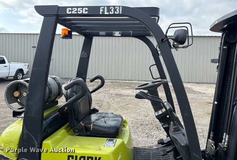 image for item EG5778 2008 Clark C25CL forklift